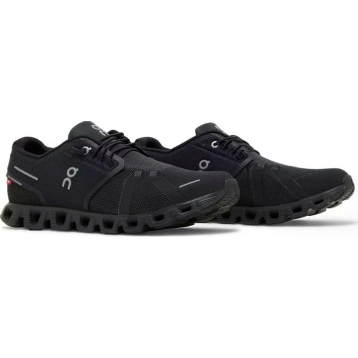ON Cloud 5 'All Black'